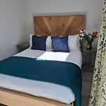 Granville House Apartments&garden Aparthotel