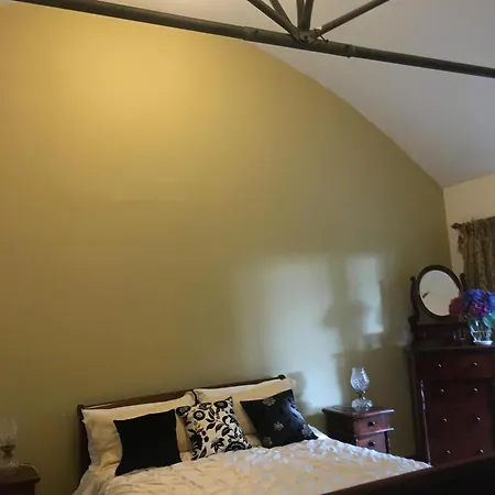 Granville House And Garden