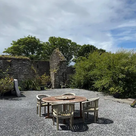 Granville House And Garden Ballyferriter