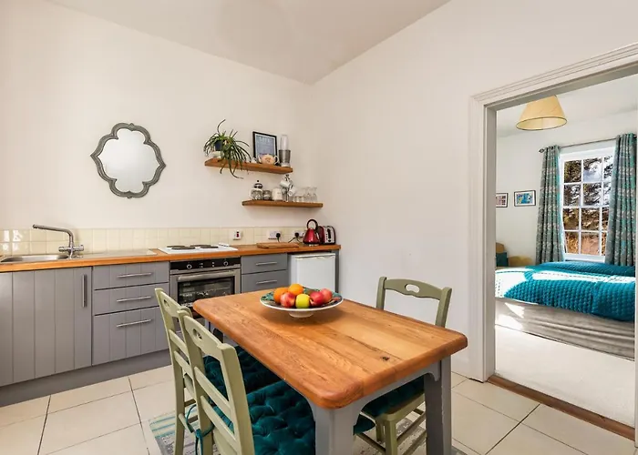 Granville House And Garden