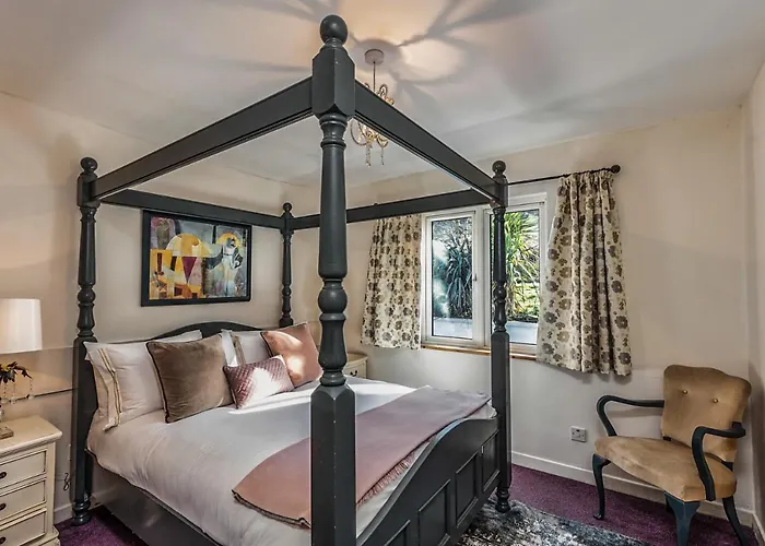 公寓式酒店 Granville House And Garden 4*