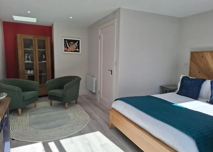 Granville House And Garden