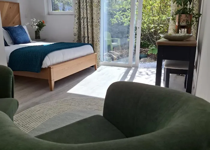 Granville House And Garden 4*